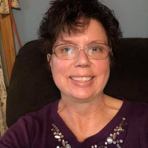 Meet your Posher, Carla